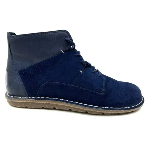 Clarks Collection Tamitha Key Navy Suede /Leather Lace Up Boots Women's 7.5M - Picture 1 of 16